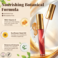 Gloss à lèvres élégant en tube fin avec capuchon doré et tube transparent pour filles élégantes, fini miroir, maquillage propre