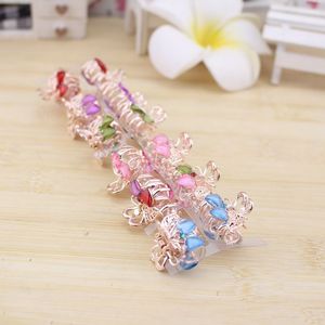Pinces à cheveux en alliage d'or avec strass 5,5 cm, accessoires pour cheveux à usage quotidien, couleurs assorties - Product Image 3