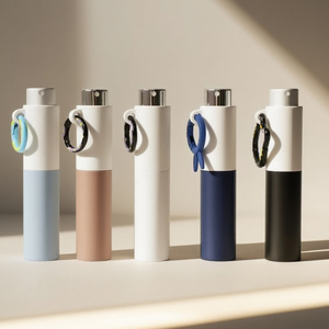 Fábrica de Cosméticos, Mini Botella de Perfume Portátil Recargable de 5 ml para Hombre, con Atomizador y Diseño para Colgar - Product Image 3