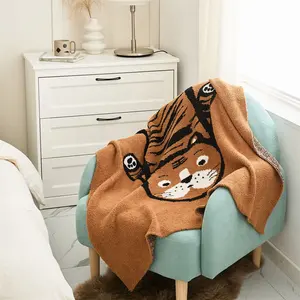 FH 2023 new design tiger pattern 100% polyester knitted throw blanket for sofa and sofa decoration