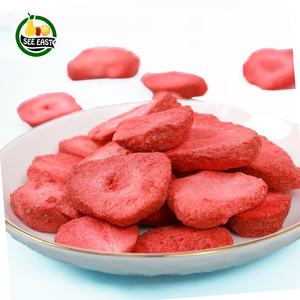 Frutos crujientes Chips Sabor agrio Fresas secas congeladas en rodajas A granel FD Conservado Snack Muestras gratis disponibles - Product Image 1