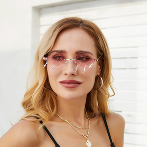 Kính mát thời trang 2025 bán buôn sét đám mây màu đỏ hình dạng kính mát bên vui bóng kính mát không khung - Product Image 2