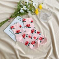 Chaussettes pour femmes en coton doux et confortable, style vintage fleuri, vente en gros d'usine