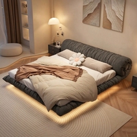 Lit flottant italien style Wabi Sabi, lit double moderne et minimaliste, lit rembourré à motif floral pour chambre principale