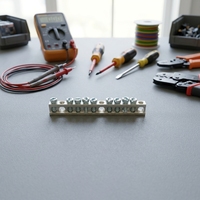 Crimpeuse pour bornier de mise à la terre à barre neutre en alliage d'aluminium étamé, homologuée UL486A-486B, 600V, avec cosses multiples KSNLC-09-I