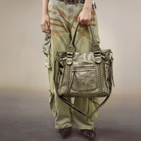 Sac fourre-tout rétro multi-poches pour femme, style motard Y2K, sac à bandoulière unique pour une touche urbaine et audacieuse