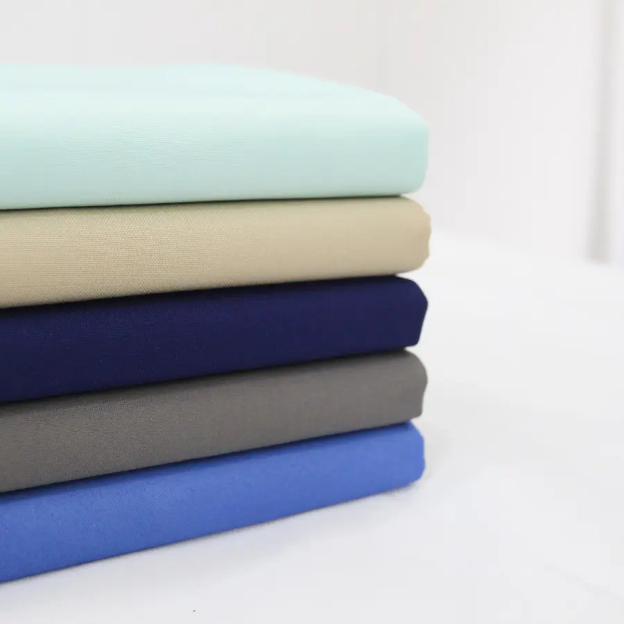 Yilong Dệt Vải Nhà Máy Bán Buôn Trong Kho Dệt Đồng Bằng 65% Polyester 35% Cotton Poplin Vải Cho Túi Interlining