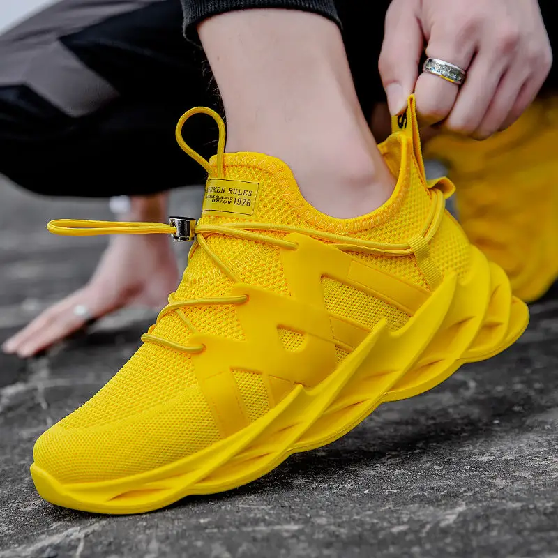 Multi Color Yellow White Black Trend Factory Wholesale Casual Men Sports Shoes