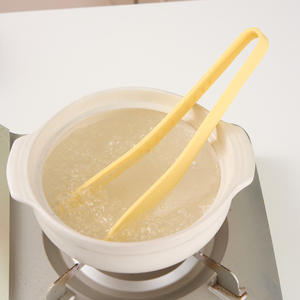 Pinzas de Silicona para Alimentos, Resistentes al Calor, Pinzas para Carne, Utensilios para Barbacoa, Juego de Utensilios de Cocina, Diseño Moderno y Simple, Solo Lavar a Mano - Product Image 2