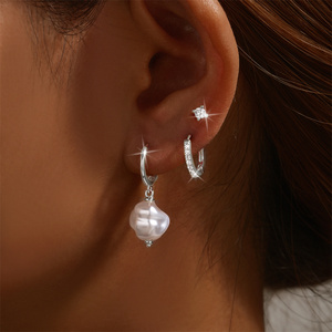 3 paires de boucles d'oreilles pour femmes, style simple et tendance, en argent sterling 925, avec diamants et perles, pour un look quotidien élégant. - Product Image 4