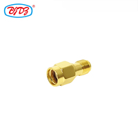 Adaptadores Coaxiales RF de Conector Hembra SMA Chapado en Oro a Conector Macho RP SMA de Polaridad Inversa