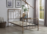 Cadre de lit plateforme en fer forgé, design simple, finition cuivre brossé, style vintage, sur mesure, vente en gros