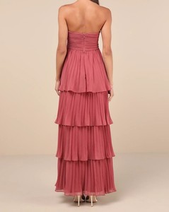 Vente en gros de <span class=keywords><strong>robe</strong></span> de soirée personnalisée en mousseline de soie légère sans bretelles, <span class=keywords><strong>robe</strong></span> de <span class=keywords><strong>demoiselle</strong></span> <span class=keywords><strong>d</strong></span>'<span class=keywords><strong>honneur</strong></span> plissée à superpositions pour femmes - Product Image 2