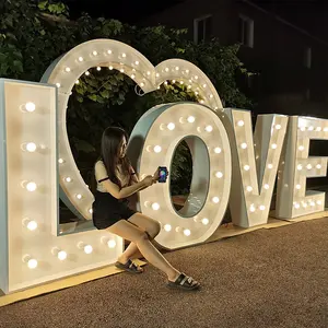 Özel 4ft aşk ışıklı işaret dev aşk mektupları Marquee kapalı düğün işaretleri için Led ışık Up mektup