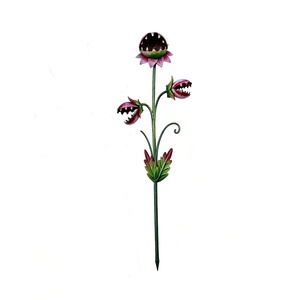 Pali decorativi in metallo a forma <span class=keywords><strong>di</strong></span> trappola per mosche Venus per giardino, decorazioni singole per vasi <span class=keywords><strong>di</strong></span> fiori inestetiche per patio, cortile e aiuole - Product Image 1