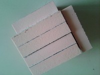 Panneau en mousse phénolique coloré double face à faible conductivité thermique pour conduits de ventilation hospitaliers