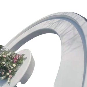Nuevo Banco Curvo de Hormigón para Exteriores Magic Stone, Personalizable para Jardín, en Blanco, Gris y Amarillo - Product Image 5
