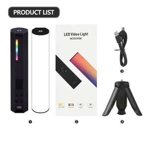 W200 Lumière Mini RGB <span class=keywords><strong>Tube</strong></span> Lumière De Poche led Photographie Bâton Vidéo Remplissage Lampe Magnétique 2500-9000K pour Vlog <span class=keywords><strong>Youtube</strong></span> - Product Image 5