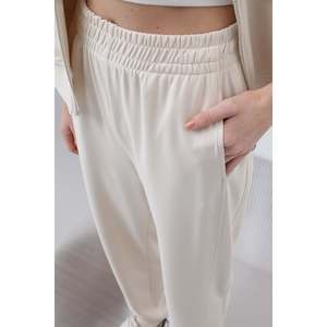 Pantalones de Punto con Cintura Elástica y Bolsillos para Mujer, Color Beige, 32179PNT - Product Image 1