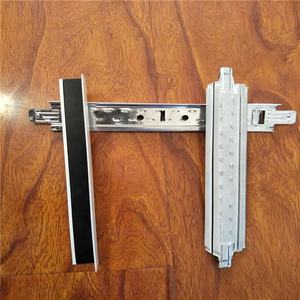 <span class=keywords><strong>ที</strong></span>ราวแขวนเพดานรูปตัว<span class=keywords><strong>ที</strong></span>แบบหนีบทำจากกัลวาไนซ์ติดเพดาน - Product Image 2