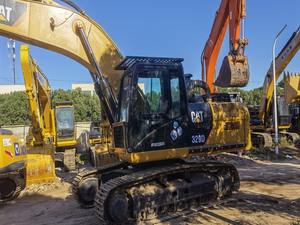 Excavatrice sur chenilles hydraulique Caterpillar 320D d'occasion, 29 tonnes, modèle 2018, moteur diesel, équipement de construction à vendre - Product Image 3