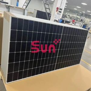 Modules solaires photovoltaïques monocristallins bifaciaux Sunplus 700W 720W à longue durée de vie avec garantie de 25 ans pour les bâtiments gouvernementaux - Product Image 2
