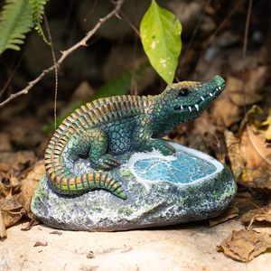 Statue de crocodile en résine Art Déco à énergie solaire Rezpuao avec lumières LED, ornement de jardin extérieur pour patio, balcon, cour - Cadeau idéal - Product Image 6