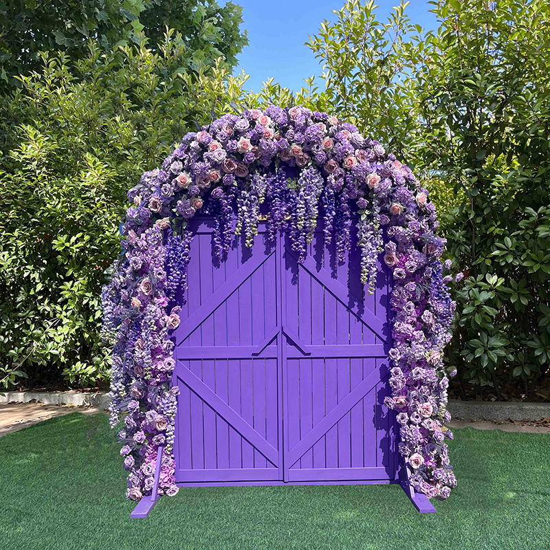 04Purple arches adorned with pink roses