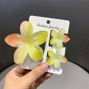 Lot de 3 pinces à cheveux fleur de frangipanier arc-en-ciel, très tendance 2025, petites (4 cm et 8 cm), assorties, pour l'été et le style hawaïen - Product Image 5