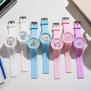 <span class=keywords><strong>Montre</strong></span> ronde en silicone personnalisable à motif de dessin animé, <span class=keywords><strong>tendance</strong></span>, à quartz, pour adolescentes, vente en gros, nouvelle arrivée - Product Image 1
