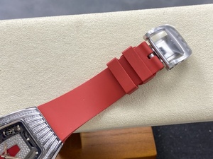 Reloj de pulsera de lujo para mujer con incrustaciones de diamantes, resistente al agua, con correa de silicona y movimiento mecánico de alta calidad - Product Image 6
