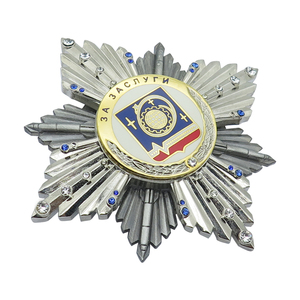 Épingle en émail artisanale en métal vierge Insigne Épingles en émail personnalisées graver un insigne en métal - Product Image 3