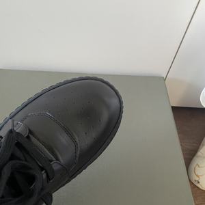 Zapatos de Diseñador, Nuevos Tenis Casuales de Caña Alta para Hombre y Mujer, Zapatos Deportivos de Moda para Caminar al Aire Libre - Product Image 2