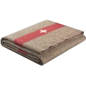 加工定制瑞士风格红色条纹交叉人造刺绣棕色户外野营细羊毛毯