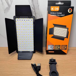 Nouveauté Caméra de téléphone portable K-39 rvb <span class=keywords><strong>lumière</strong></span> de remplissage type-c charge maquillage lampe de remplissage facile <span class=keywords><strong>à</strong></span> transporter panneau lumineux led - Product Image 1