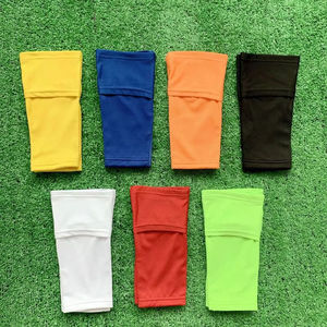 Nouvelles protections de tibia de football au design innovant, accessoires de protection de tibia, chaussettes de compression pour le football avec poche - Product Image 4