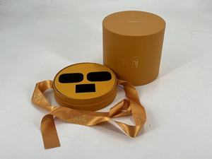 Bán buôn Vòng hiển thị Hộp Mỹ phẩm nước hoa bao bì xi lanh hộp giấy với Flat Top và EVA chèn - Product Image 5