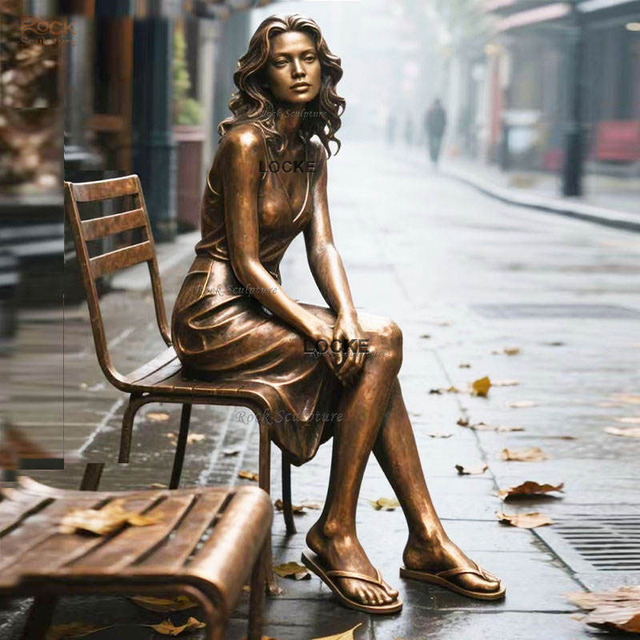 Customized Living Size Modern Bronze Girl Statue Metal Crafts  Women's Outdoor Garden Art Decoration