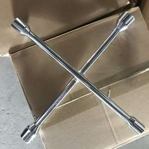 Clé à roue pour <span class=keywords><strong>voiture</strong></span>, clé à écrou de roue, clé à roue pour camion, clé à roue croisée, <span class=keywords><strong>cric</strong></span> et roue - Product Image 5