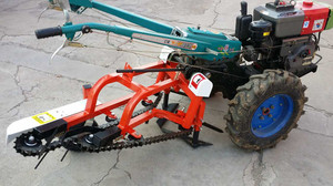 Arracheuse d'arachides à deux rangs |   Machine à récolter les arachides tractée par un tracteur, capacité totale de 260 kg, équipement de récolte des arachides pour la ferme - Product Image 6