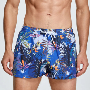 Pantalones cortos de baño personalizados para hombre con diseño de tabla de surf Pantalones cortos de playa de patrón sólido con bolsillos Técnica teñida lisa - Product Image 4