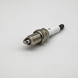 Bujía de iridio usada 12290-RBJ-003 12290-R48-H01 12290-R62-H01 para <span class=keywords><strong>Honda</strong></span> Jazz Stream Odyssey City-motor diésel japonés - Product Image 3
