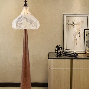 Artistic Elegant Retro Floor Lamp Led Light Source 4-10 Sqm Irradiation Area For Living Room Bedroom Hotel Use - Product Image 1