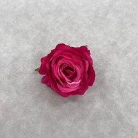 Têtes de fleurs artificielles en soie de 9 cm, imperméables, vente en gros, pour mur floral du Nouvel An