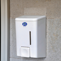LKS Distributeur manuel de savon à pompe en plastique ABS pour shampoing d'hôtel Bouteille de gel douche Lavage à la main Capacité de 500ml Cintre pour salle de bain