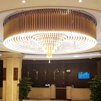 Lustre de plafond LED de style nordique de luxe, construction en fer, hauteur réglable, commande sans fil, angle de faisceau personnalisable, ovale
