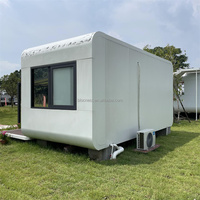 Maison préfabriquée modulaire légère en conteneur avec conception étanche pour logement d'urgence, salon et salle de bain