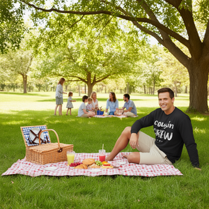 Camiseta de manga larga Cousin Crew para reuniones familiares - Product Image 3
