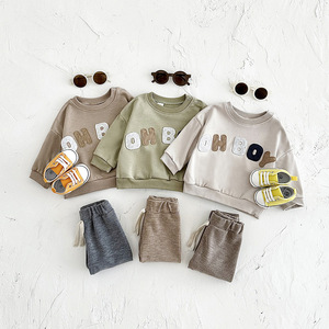 Automne printemps décontracté ensemble de vêtements pour bébés garçons nouveau-né à <span class=keywords><strong>3</strong></span> ans lettre Patch tenues avec hauts et pantalons 0-3Y - Product Image 1