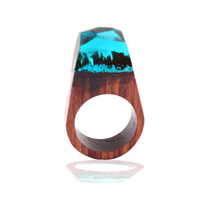 Nuovo Resina Epossidica Magia Di Legno Anelli Per Le Donne I Fiori Anello Dei Monili di Modo Naturale di Legno di Paesaggio Geometrica Anello Regali - Product Image 1